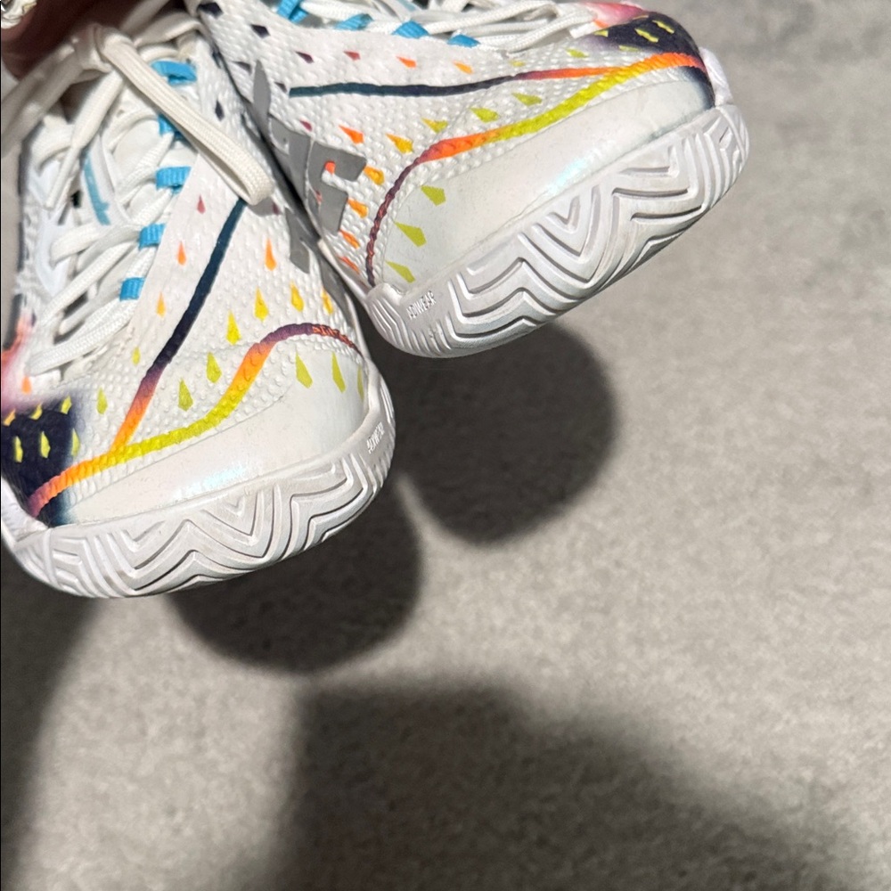 adidas Multicolor pickleball sneakers - Picture 3 of 6